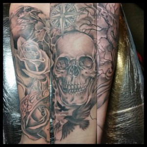 black-grey-sleeve-tattoo 