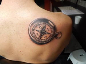 realistic-compass-tattoo     